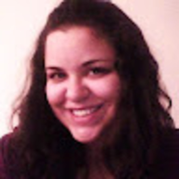 Meet your Posher, Holly - Picture 1 of 1